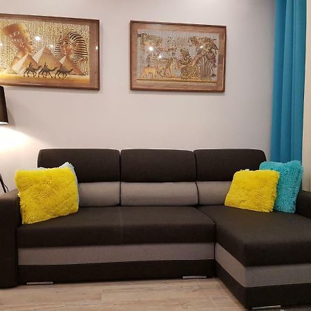 Q Apart Stary Rynek Apartment Лодз Екстериор снимка