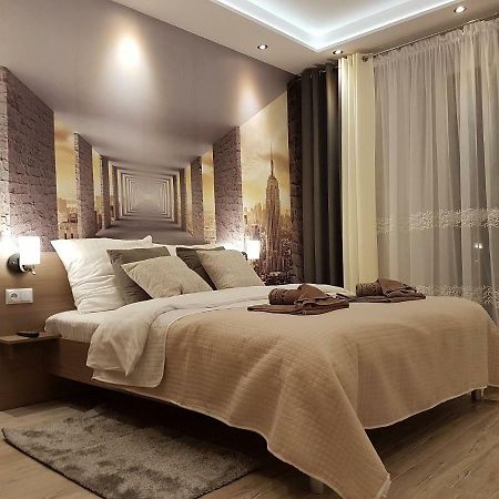 Q Apart Stary Rynek Apartment Лодз Екстериор снимка