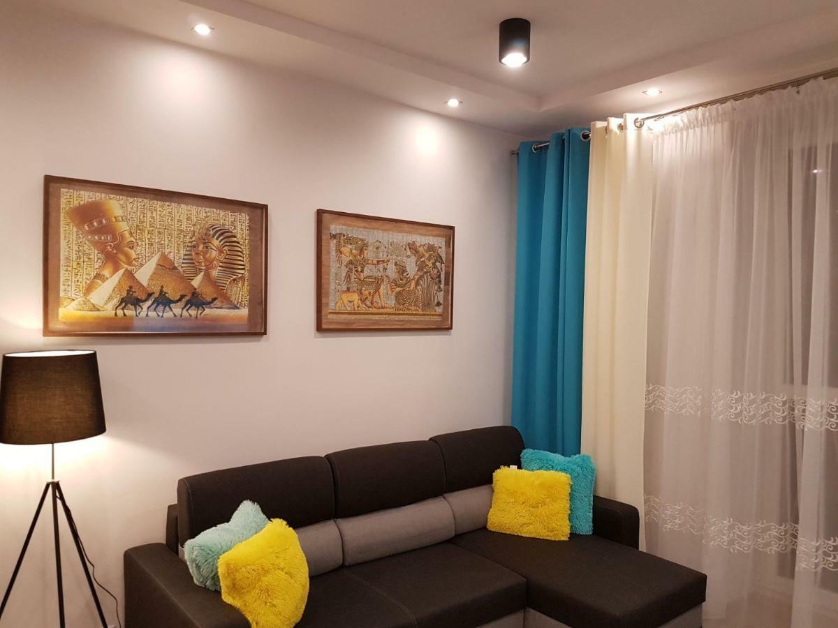 Q Apart Stary Rynek Apartment Лодз Екстериор снимка