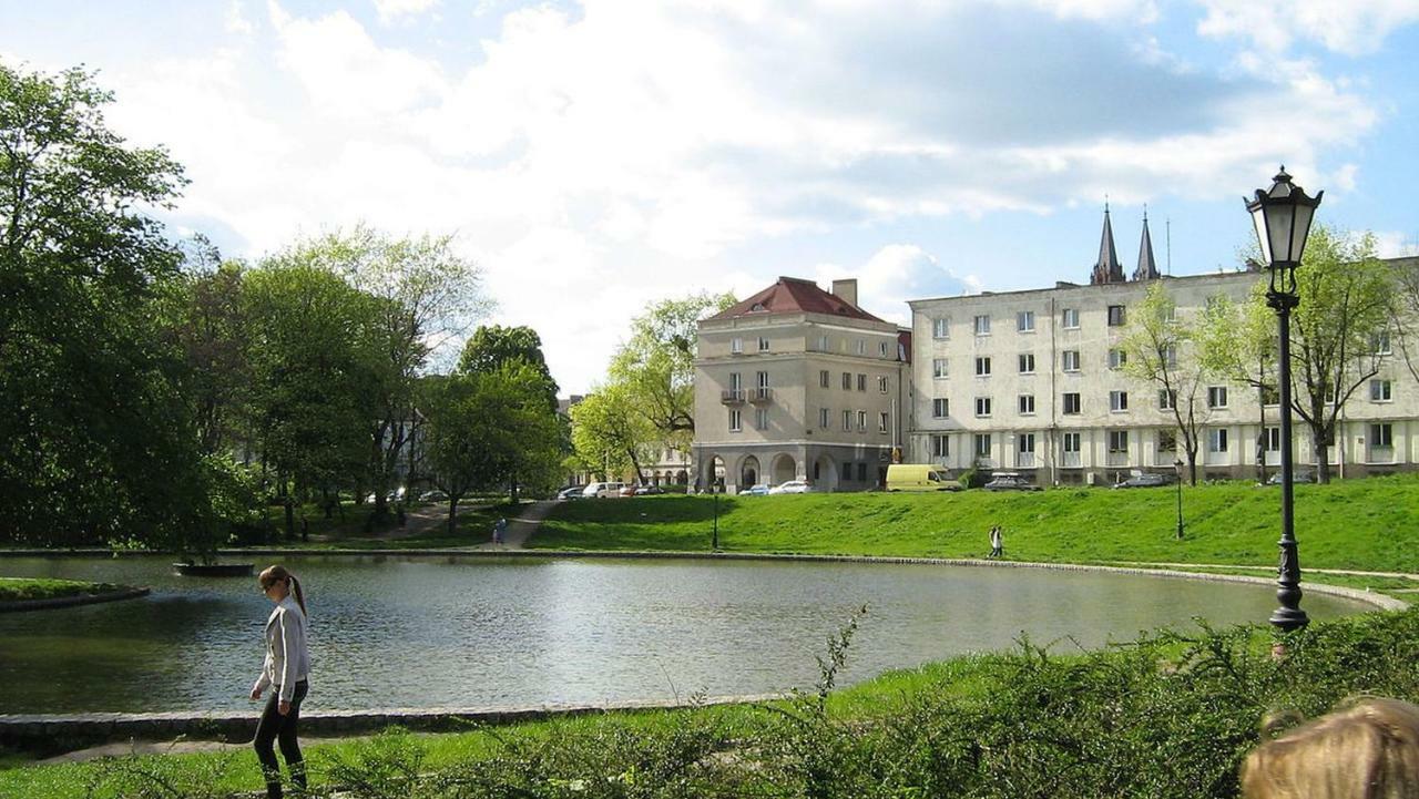 Q Apart Stary Rynek Apartment Лодз Екстериор снимка