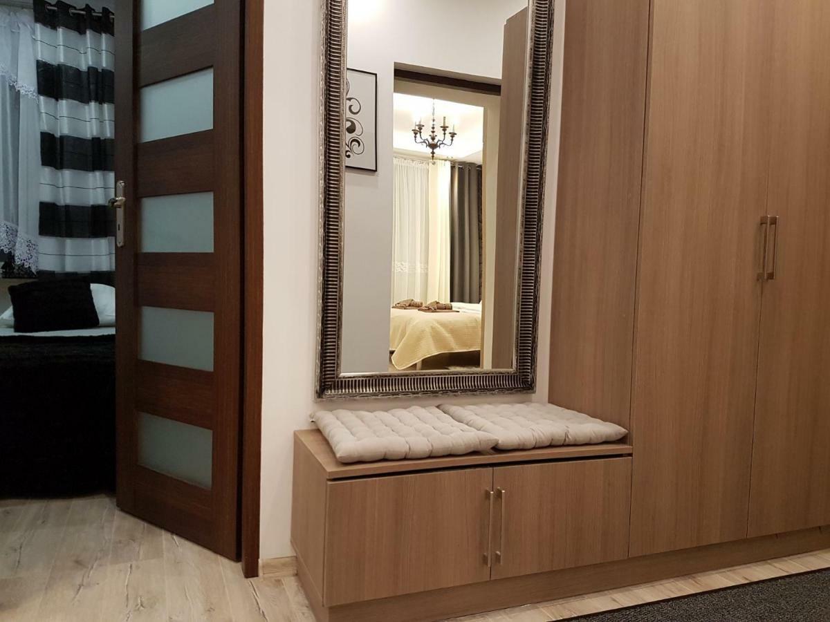 Q Apart Stary Rynek Apartment Лодз Екстериор снимка