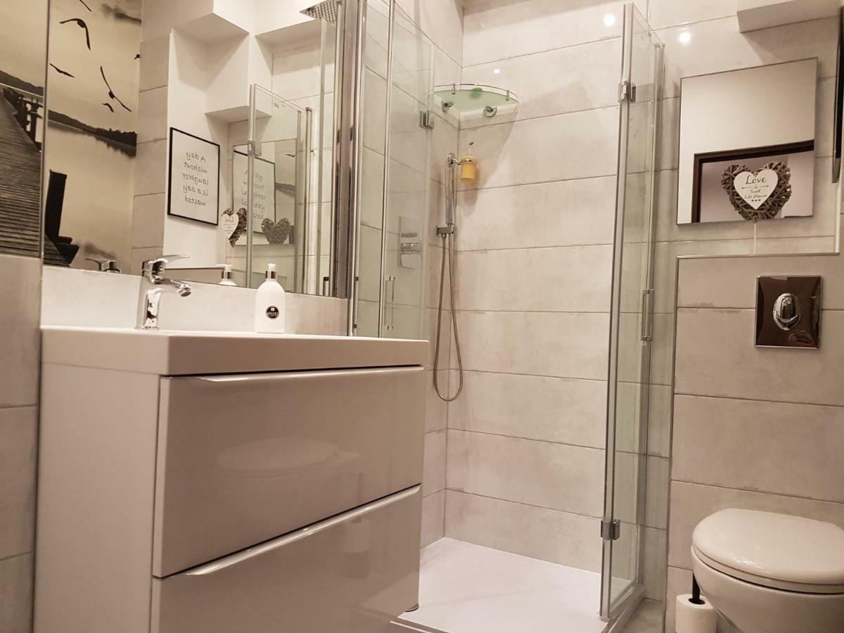 Q Apart Stary Rynek Apartment Лодз Екстериор снимка